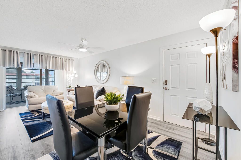 216 Lake Dora Drive, West Palm Beach, FL 33411 Photo