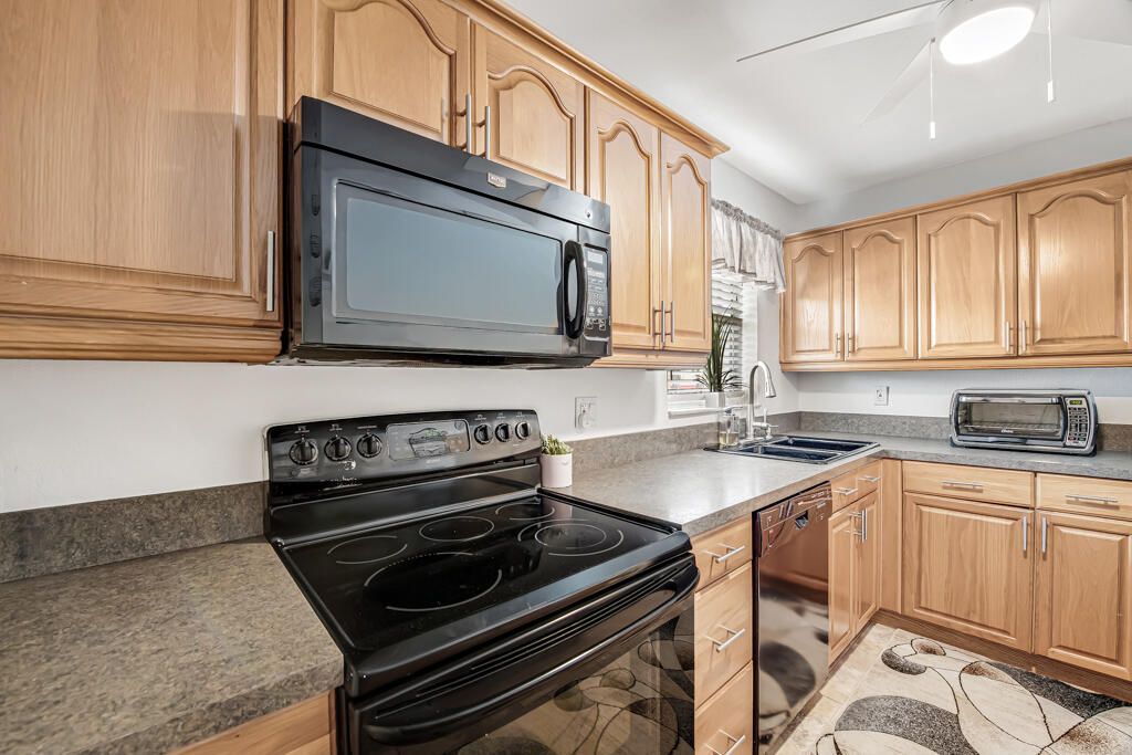 216 Lake Dora Drive, West Palm Beach, FL 33411 Photo