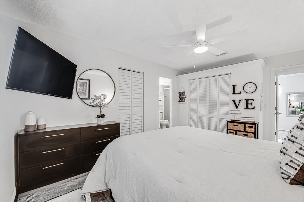 216 Lake Dora Drive, West Palm Beach, FL 33411 Photo