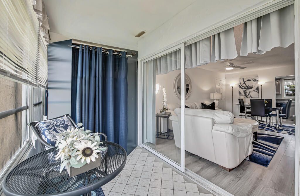 216 Lake Dora Drive, West Palm Beach, FL 33411 Photo