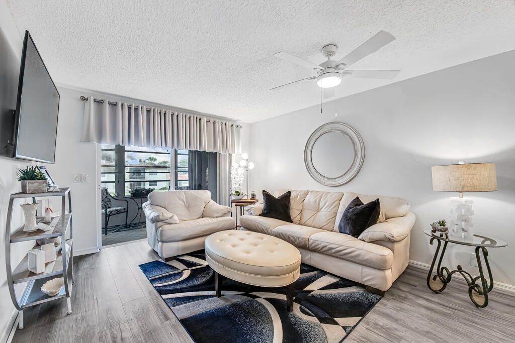216 Lake Dora Drive, West Palm Beach, FL 33411 Photo