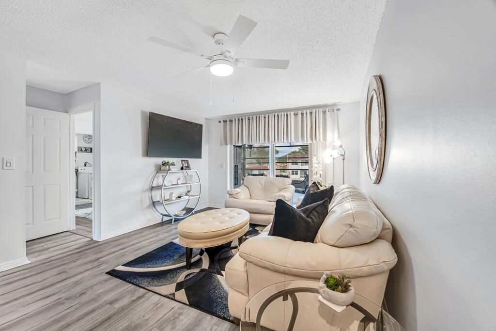 216 Lake Dora Drive, West Palm Beach, FL 33411 Photo