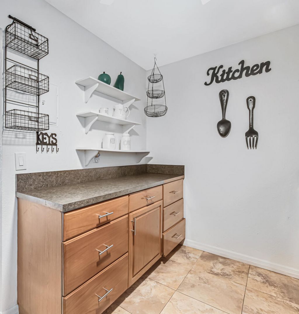 216 Lake Dora Drive, West Palm Beach, FL 33411 Photo