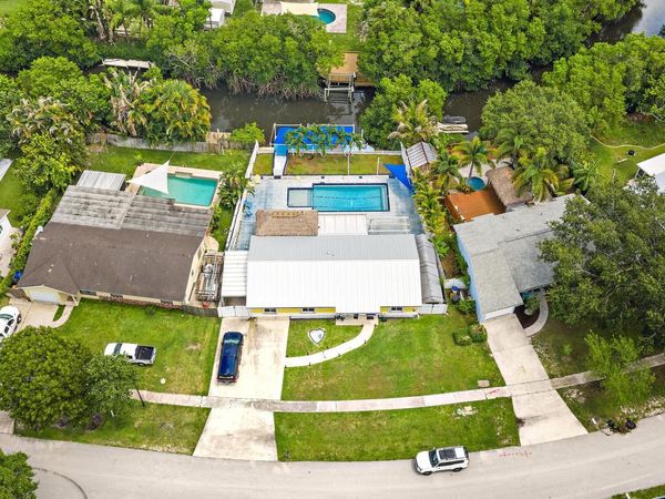 1005 Mohawk Street, Jupiter, FL 33458