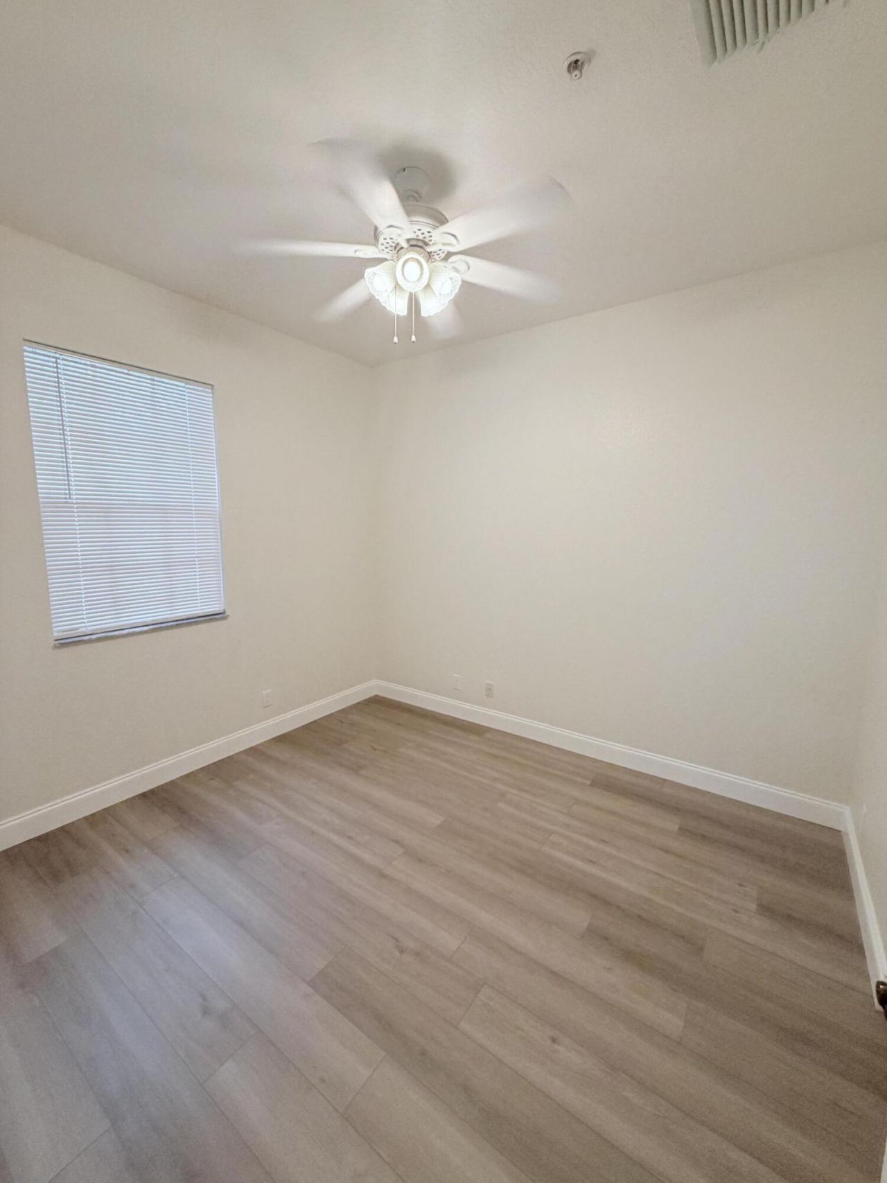 154 Village Boulevard, Unit E, Tequesta, FL 33469 Photo