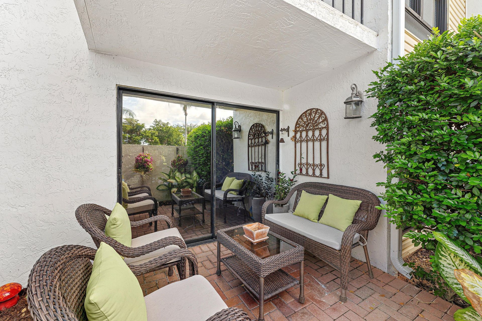 6864 Willow Wood Drive, Unit 405, Boca Raton, FL 33434 Photo