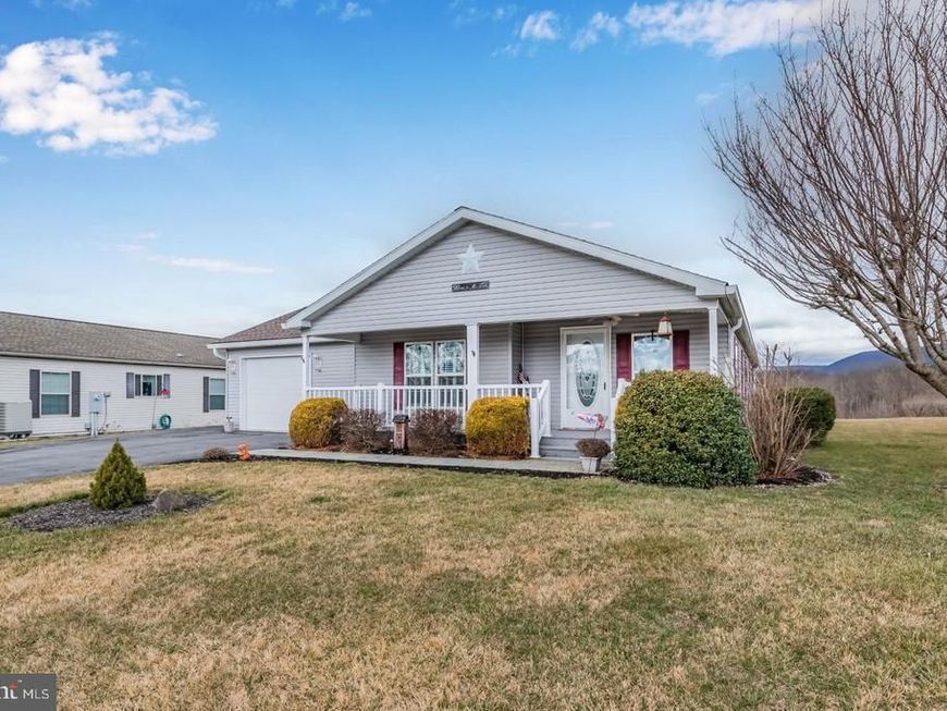 30 Adele Ave, Carlisle, PA 17015 Main Photo