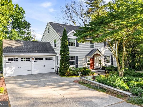 210 E MAIN STREET, MOORESTOWN, NJ 08057