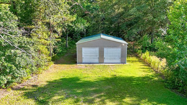67 Freeman Lane Photo 26