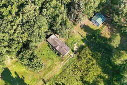 67 Freeman Lane photo 4