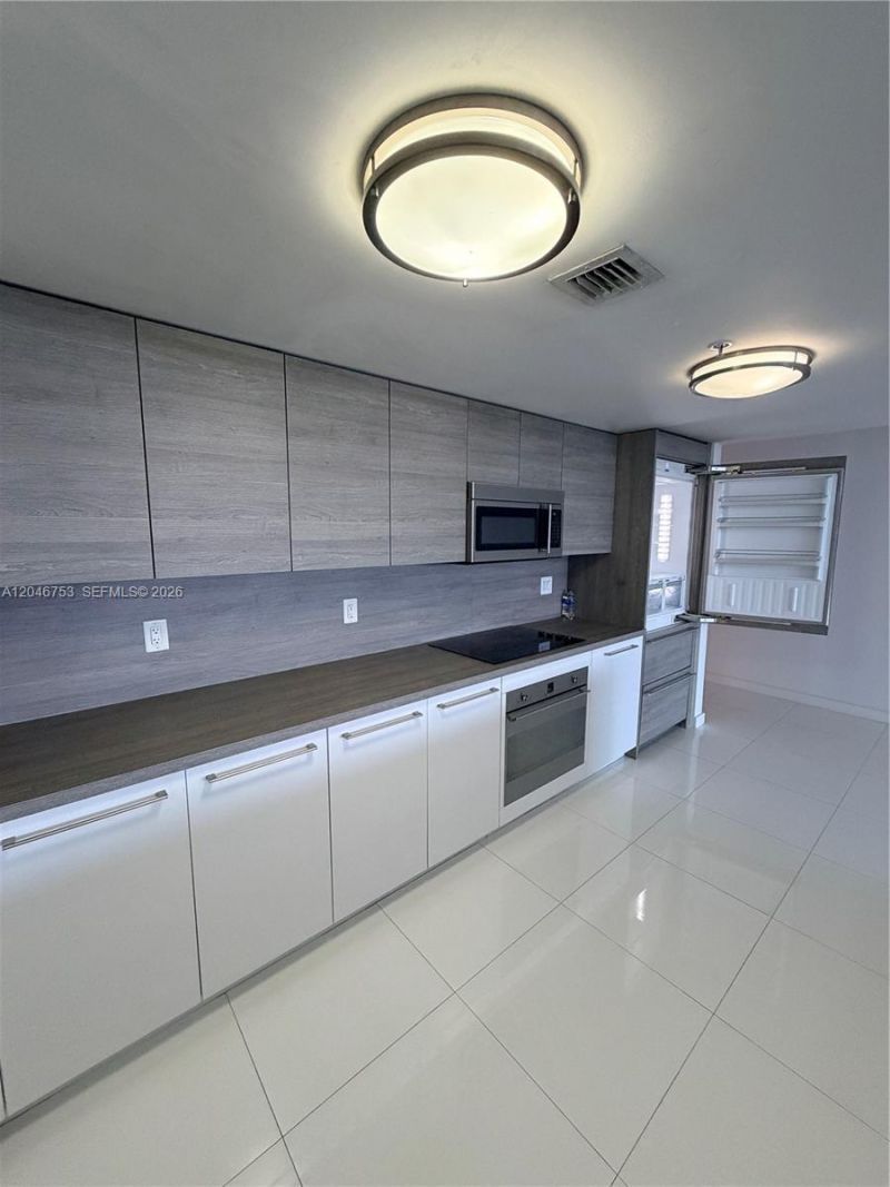 Please Call For Address, Unit 1105, Sunny Isles Beach, FL 33160 Photo