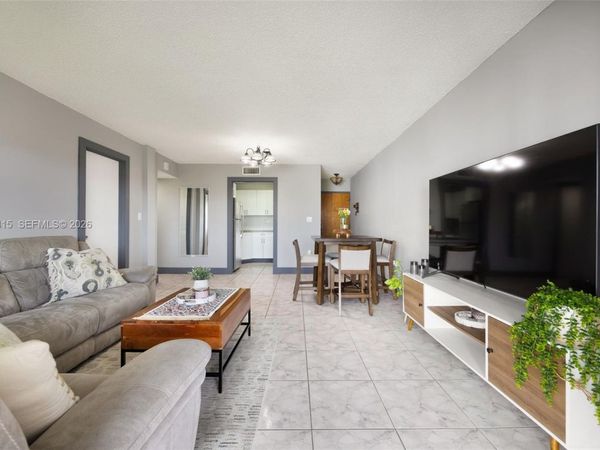 1300 SW 122nd Ave , Unit 411B-2, Miami, FL 33184