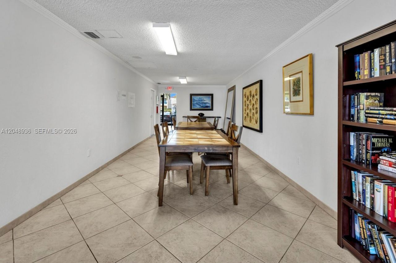200 Golden Isles Dr , Unit 203, Hallandale Beach, FL 33009 Photo