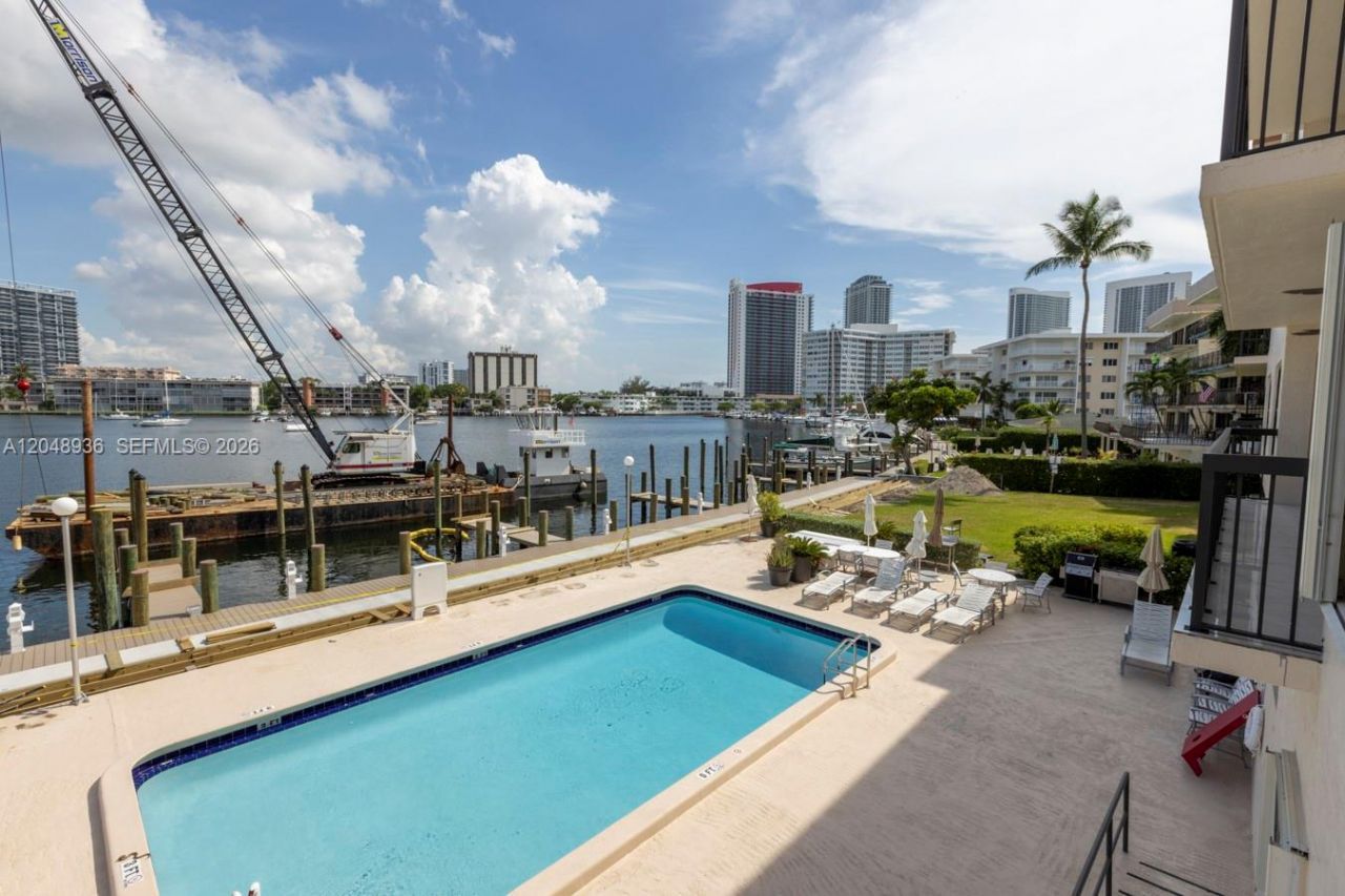 200 Golden Isles Dr , Unit 203, Hallandale Beach, FL 33009 Photo