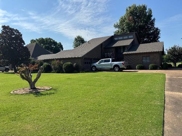 909 Golf Links Drive, Blytheville, AR 72315