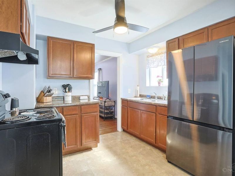 3841 Gardner Avenue, Silverton, OH 45236 Photo 6