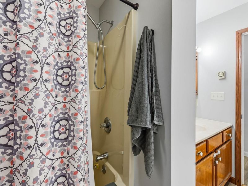 4638 Locustgrove Road, Sulphur Springs, OH 44881 Photo 21