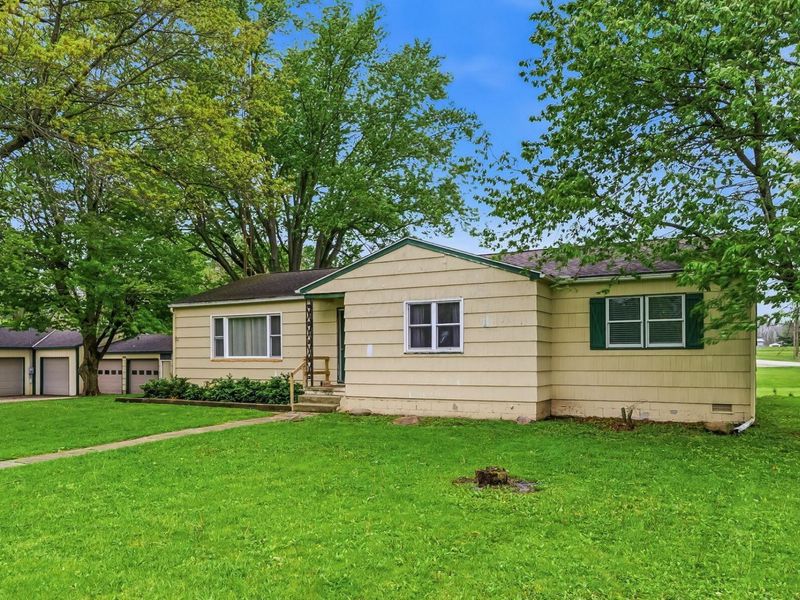 4638 Locustgrove Road, Sulphur Springs, OH 44881 Photo 4