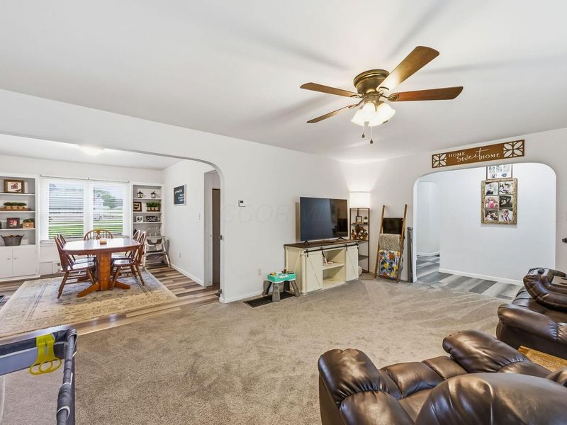 4638 Locustgrove Road, Sulphur Springs, OH 44881 Photo 8