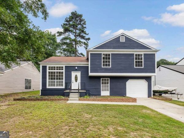 6653 Eastbriar Drive, Lithonia, GA 30058