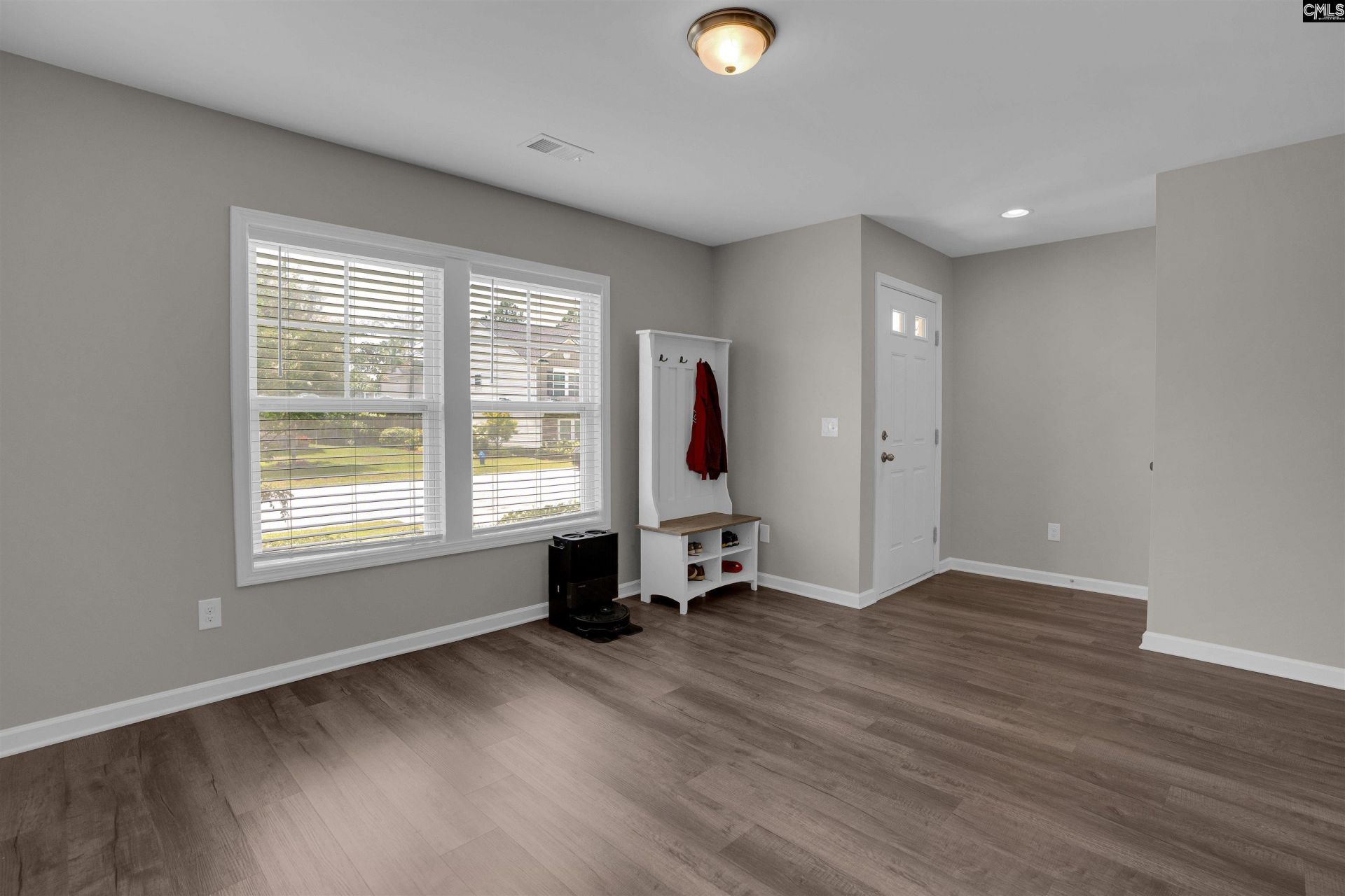 263 Cassique Drive  Photo 8