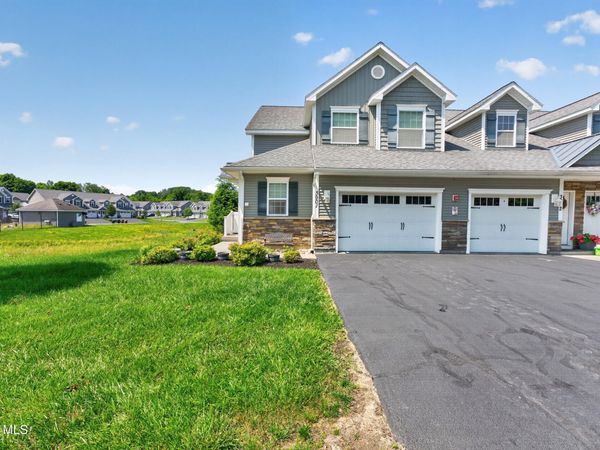 3901 Brunswick Meadows Way, Troy, NY 12182