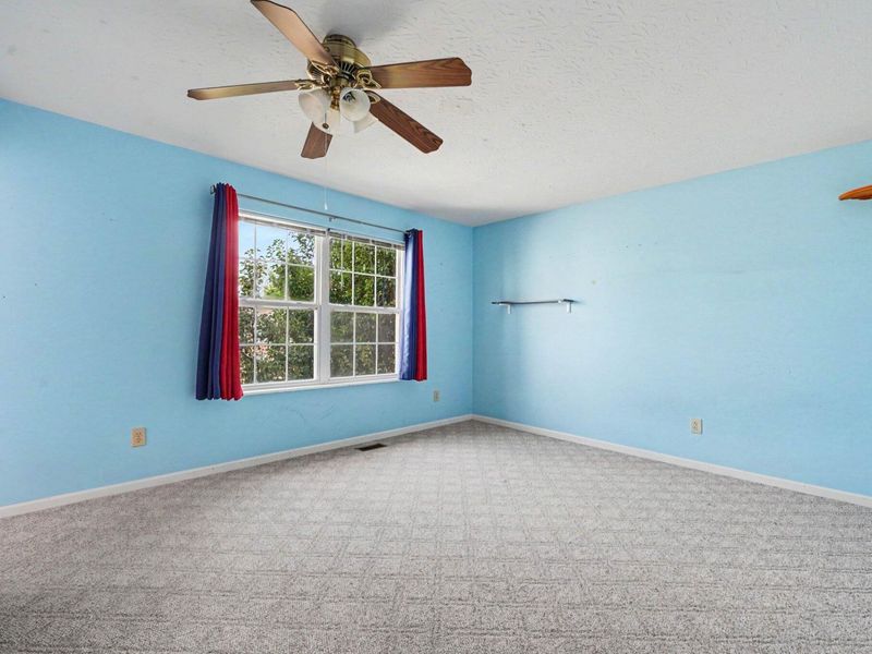 561 Buckshire, Florence, KY 41042 Photo 23