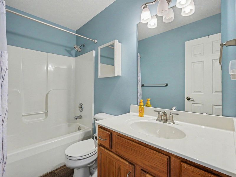 561 Buckshire, Florence, KY 41042 Photo 27