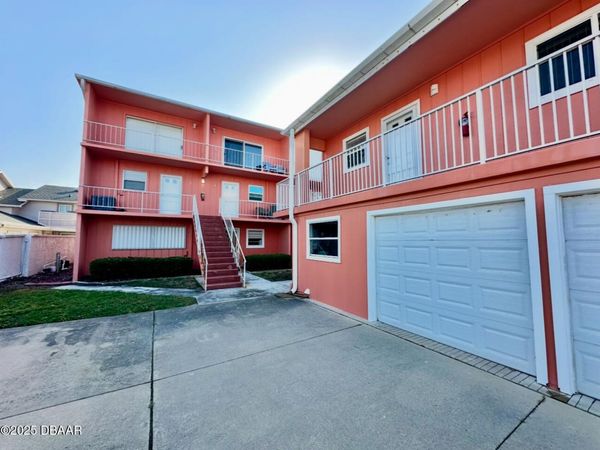 3845 S Atlantic Avenue, Unit 1, Daytona Beach Shores, FL 32118