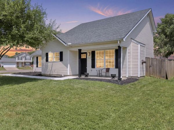 2215 Jackson Lane, Middletown, OH 45044