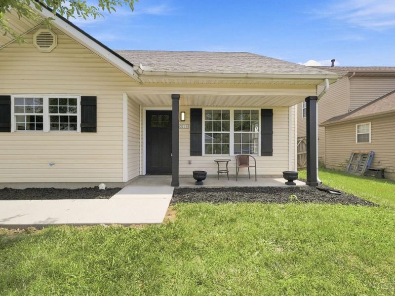 2215 Jackson Lane, Middletown, OH 45044 Photo 3