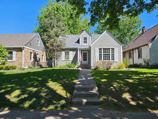 1361 Scheffer Avenue , Saint Paul, MN 55116