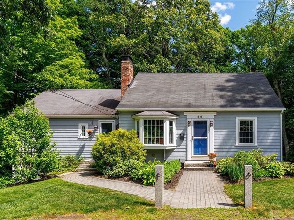 46 Bancroft Rd, Holden, MA 01520