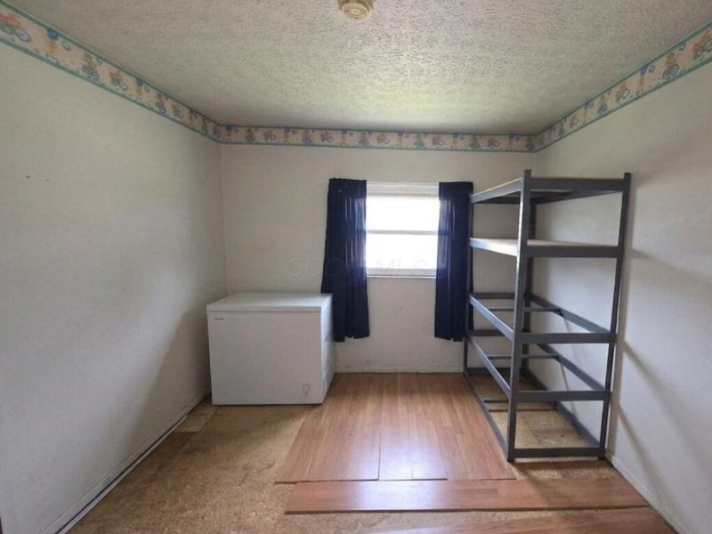 620 Athens Avenue , Columbus, OH 43204 Photo 7