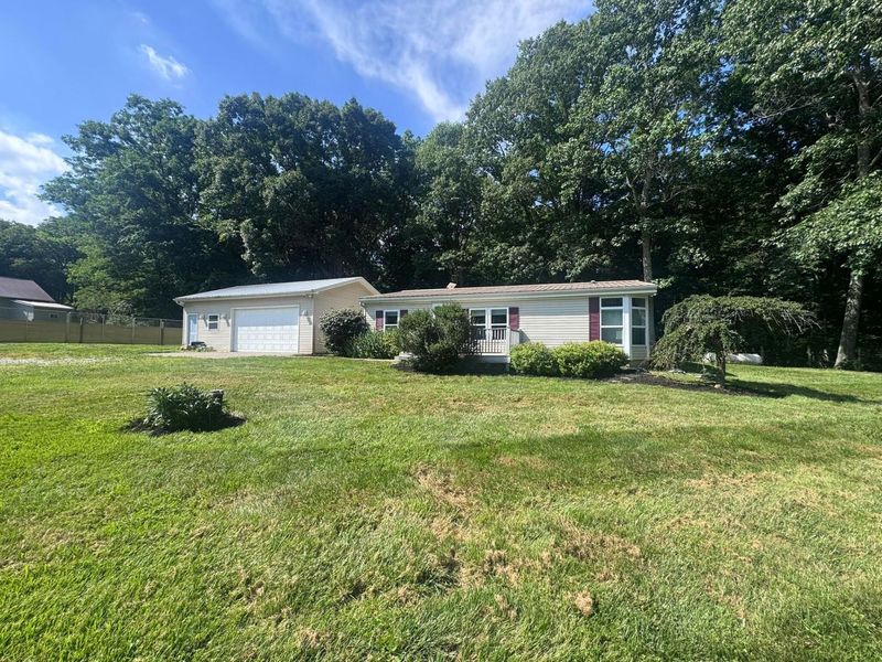 13338 Middlefork Road, Rockbridge, OH 43149 Photo 2