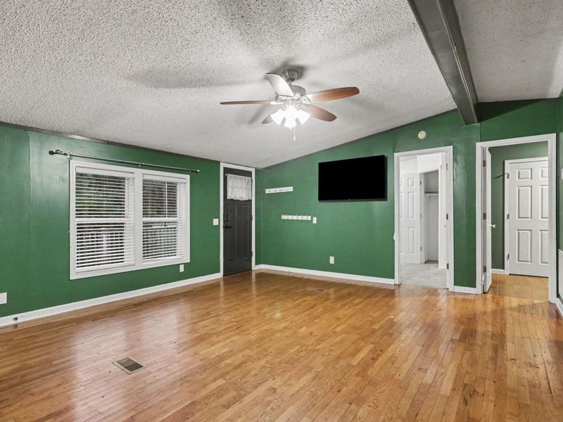 13338 Middlefork Road, Rockbridge, OH 43149 Photo 3