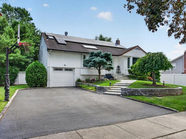 15 Ulster Drive , Jericho, NY 11753