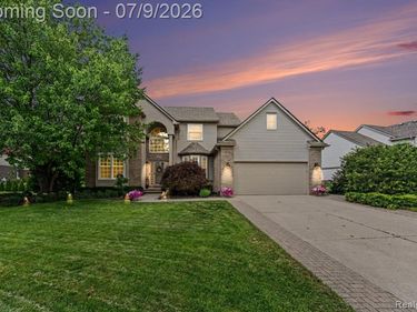 3178 Thimbleberry Court, Wixom, MI 48393