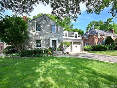 465 Kimberly Street, Birmingham, MI 48009