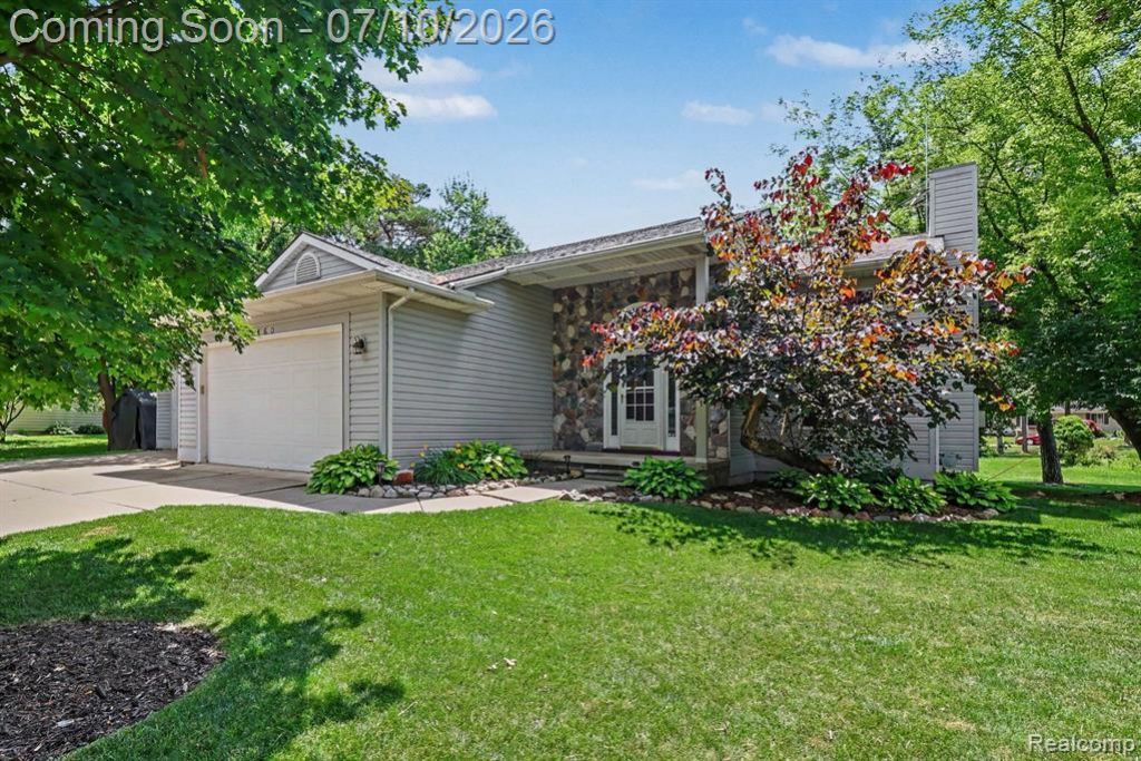 2460 Livernois Drive, Oceola Township, MI 48843 Main Photo