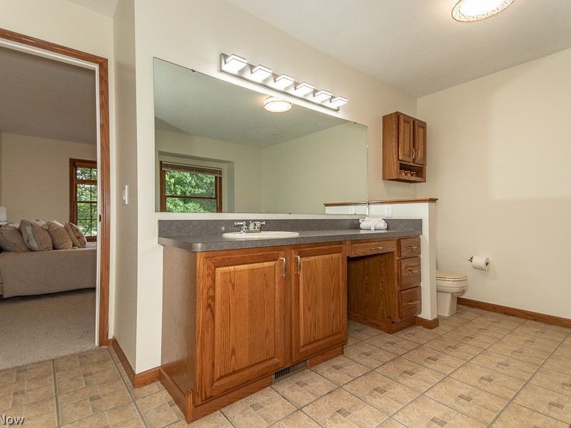 8200 Sheltered Cove, Mentor, OH 44060 Photo 31