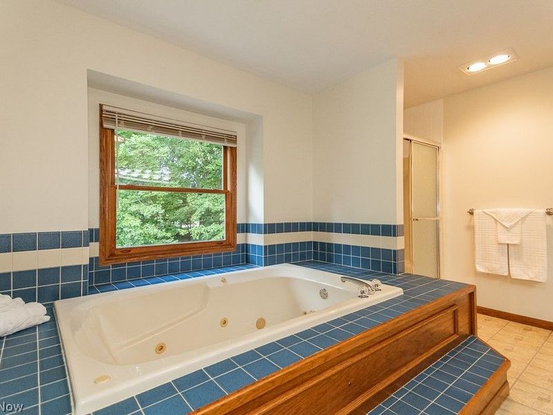 8200 Sheltered Cove, Mentor, OH 44060 Photo 33