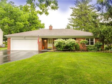 4135 Harris Hill Road, Buffalo, NY 14221