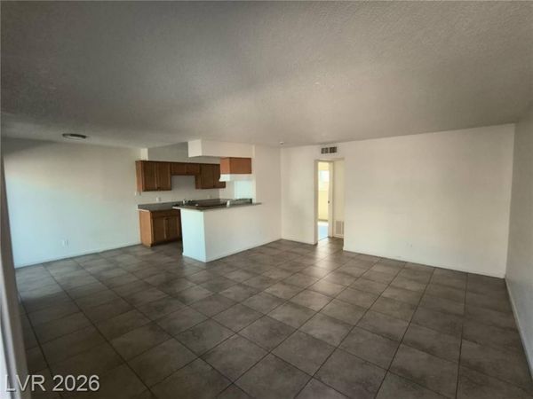 504 Calcaterra Circle , Unit B, Las Vegas, NV 89119
