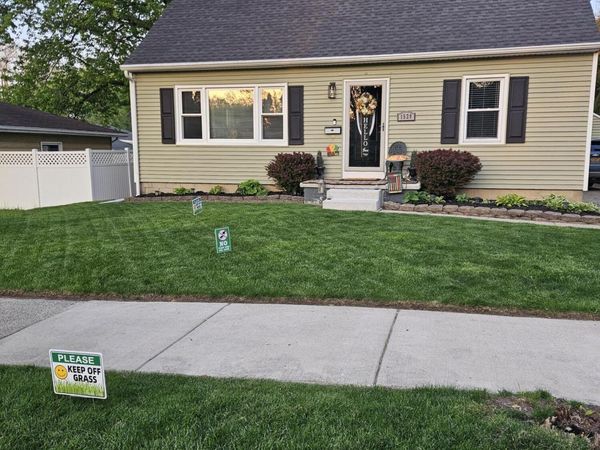 1520 N Jenison Avenue, Lansing, MI 48915