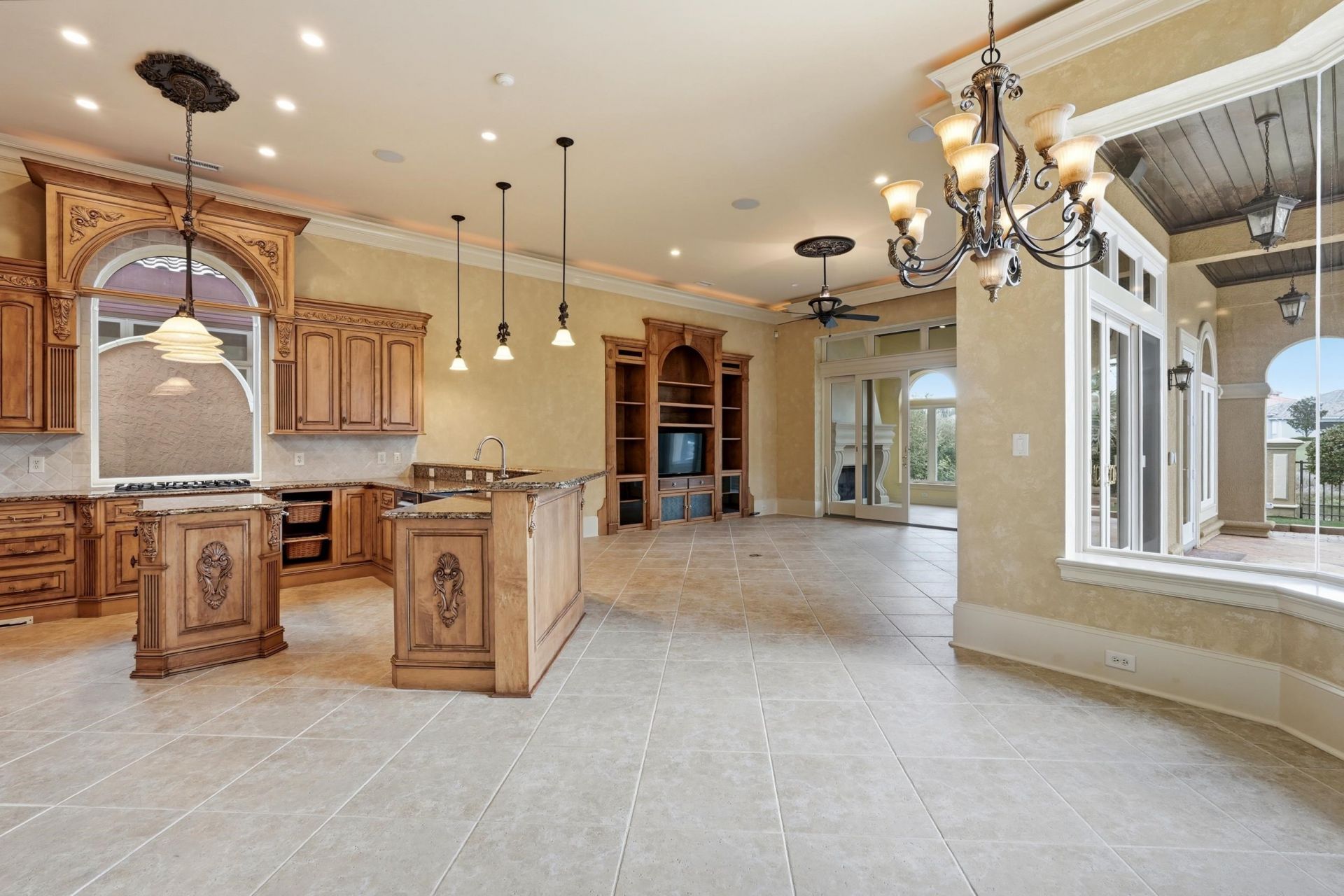 1527 Serena Dr. Photo 10