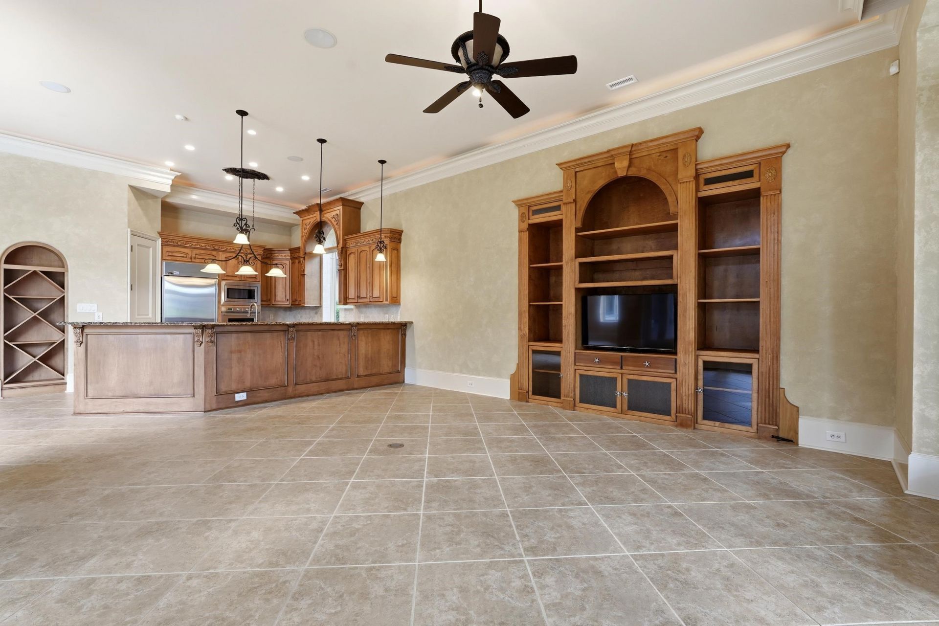1527 Serena Dr. Photo 15