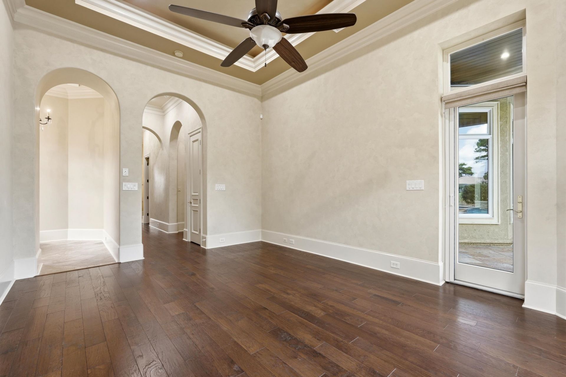 1527 Serena Dr. Photo 19