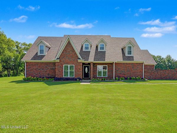 2578 Oak Crossing Drive, Hernando, MS 38632