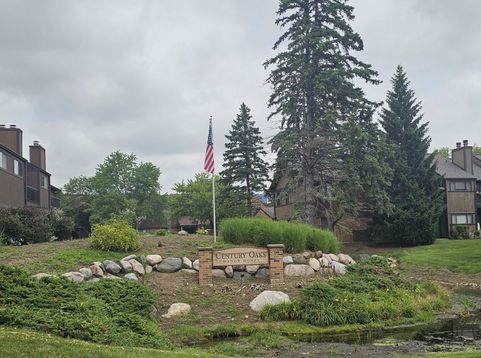 Main Photo
